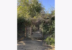 Photo 33- click for photo gallery